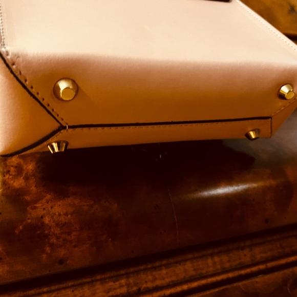 NWOT Persman NYC bag. It’s as adorable as it looks. - Picture 5 of 11